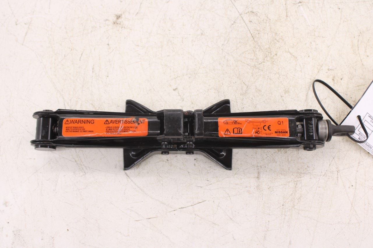 13-19 Nissan Sentra SV 1.8L FWD Lift Jack and Tool Kit w/ Foam Holder Container - Alshned Auto Parts