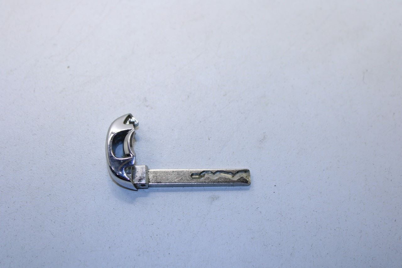 2021-22 Chevrolet Blazer 2LT 2.0L Smart Key Keyless Remote Entry Fob Transmitter - Alshned Auto Parts