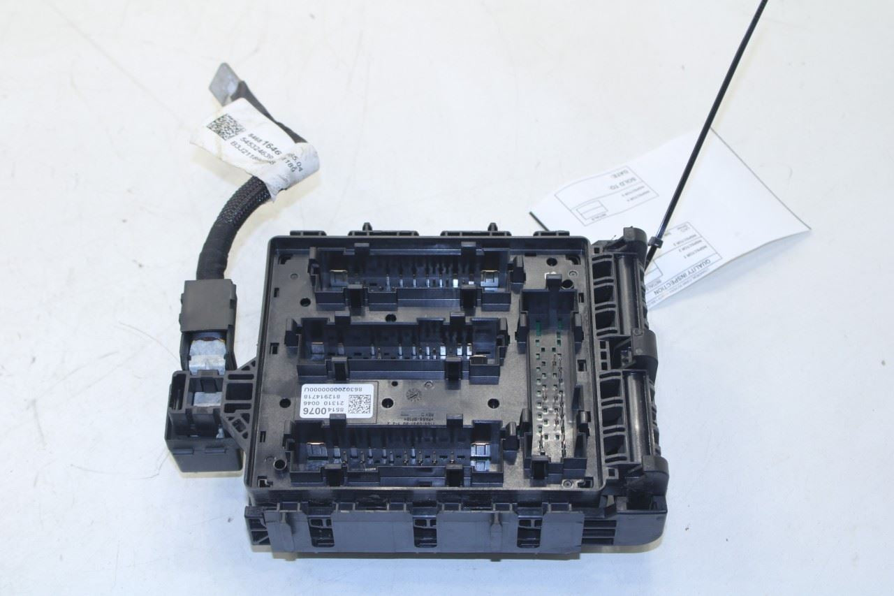 2021-22 Chevrolet Blazer 2LT 2.0L Engine Fuse Relay Junction Box w/ Cable *ReaD* - Alshned Auto Parts