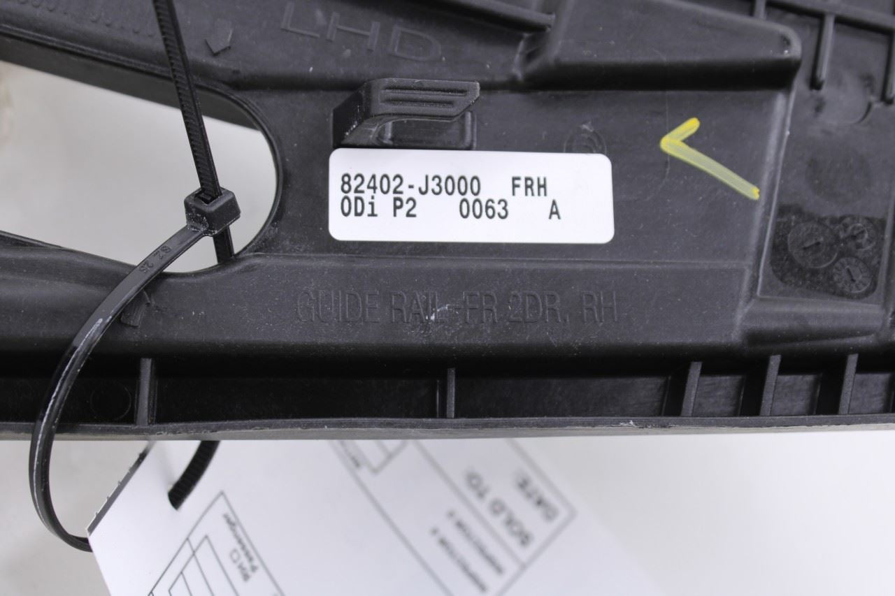 19-21 Hyundai Veloster Front Right Passenger Side Door Window Regulator w/ Motor5