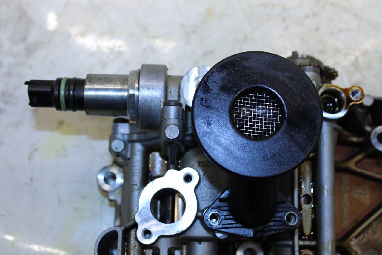 2011-2016 Porsche Panamera 4 3.6L AWD Engine Motor Oil Pump 946-107-013-23 OEM - Alshned Auto Parts