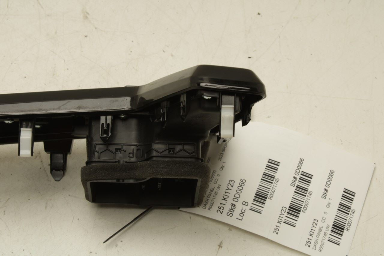 2023-25 Kia Sportage Hybrid EX Front Right Dash Outer Air Vent Grilles w/ Trim - Alshned Auto Parts