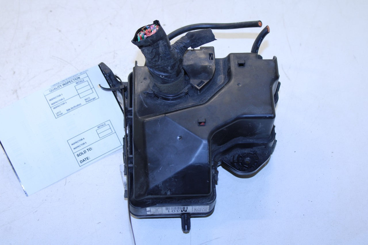 2011-14 Hyundai Veloster 1.6L FWD Engine Bay Fuse Relay Junction Box 91207-2V375 - Alshned Auto Parts