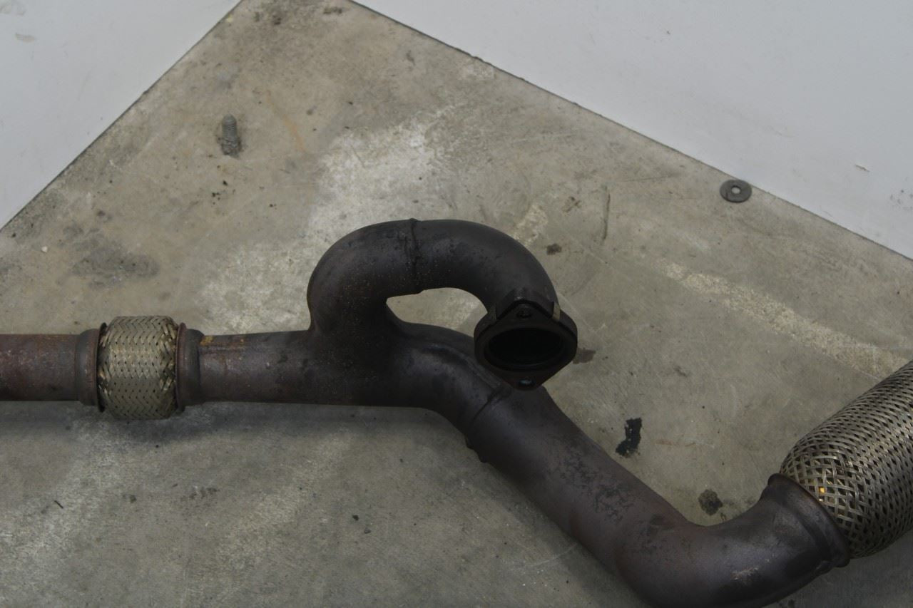 2019-2020 Kia Sorento LX 3.3L FWD Front Exhaust System Pipe 28610-C6150 OEM - Alshned Auto Parts