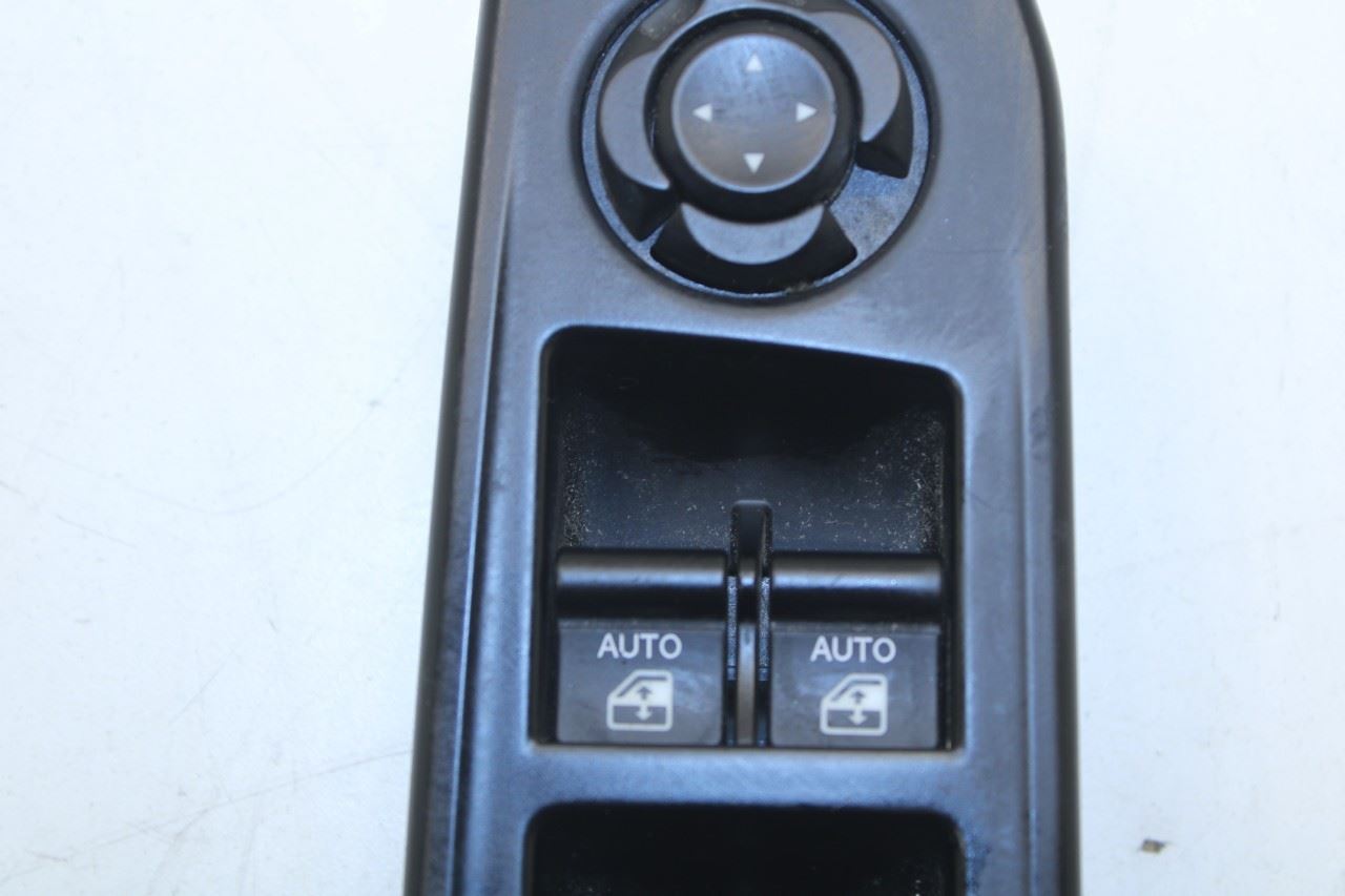 2015-2022 Jeep Renegade Sport Front Left Master Power Window Switch 6EZ84LXHAA - Alshned Auto Parts