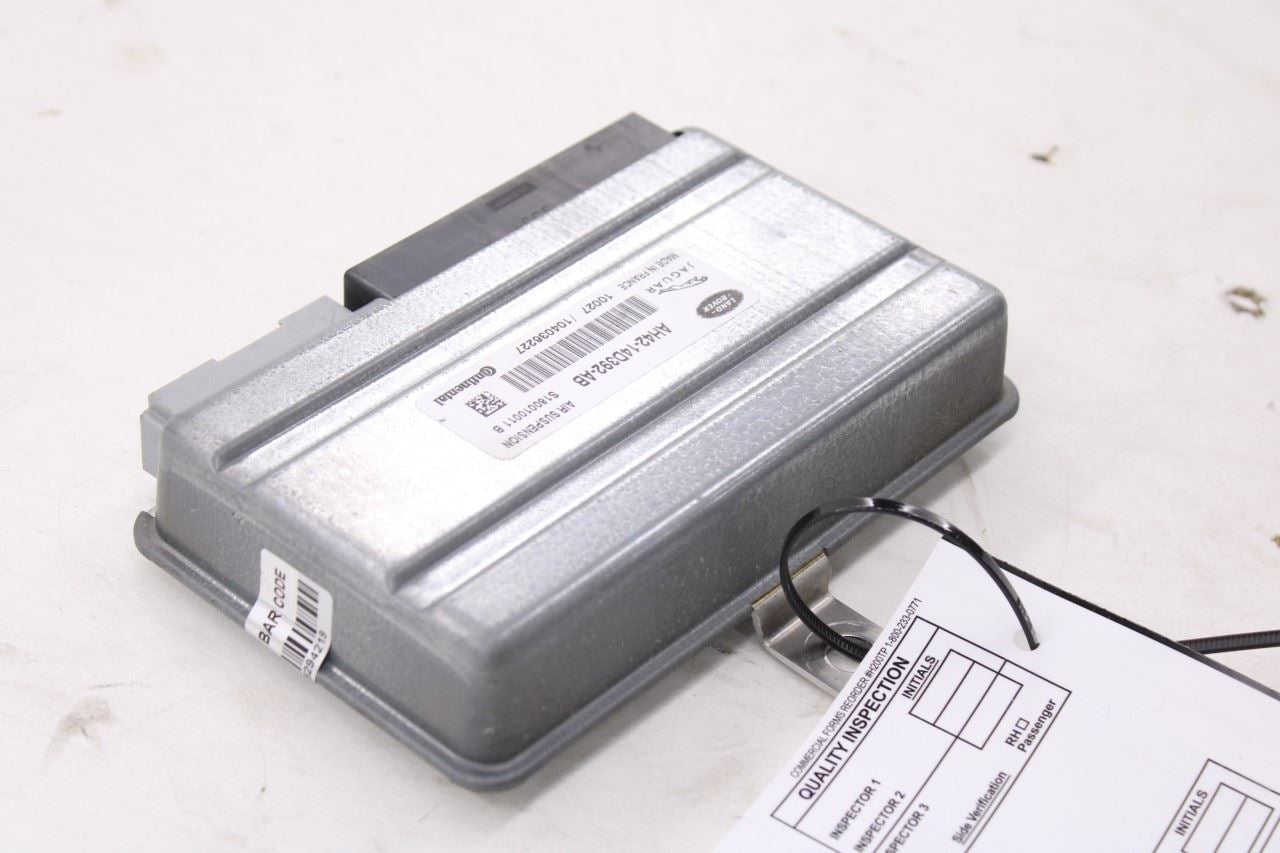 07-12 Land Rover Range Rover HSE Air Suspension Computer Control Module LR0143236