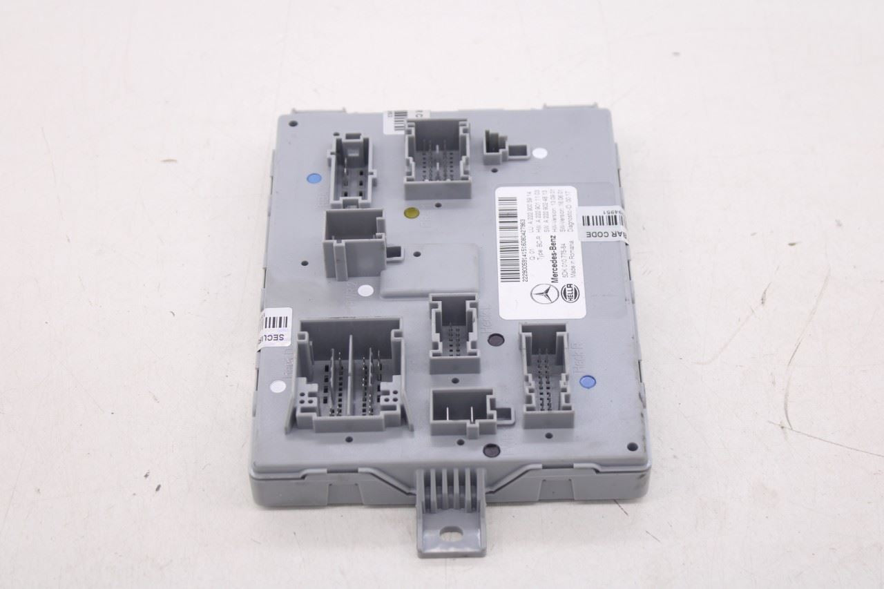 2015-2018 Mercedes-Benz C 300 4Matic Rear Trunk SAM Computer Control Module OEM4