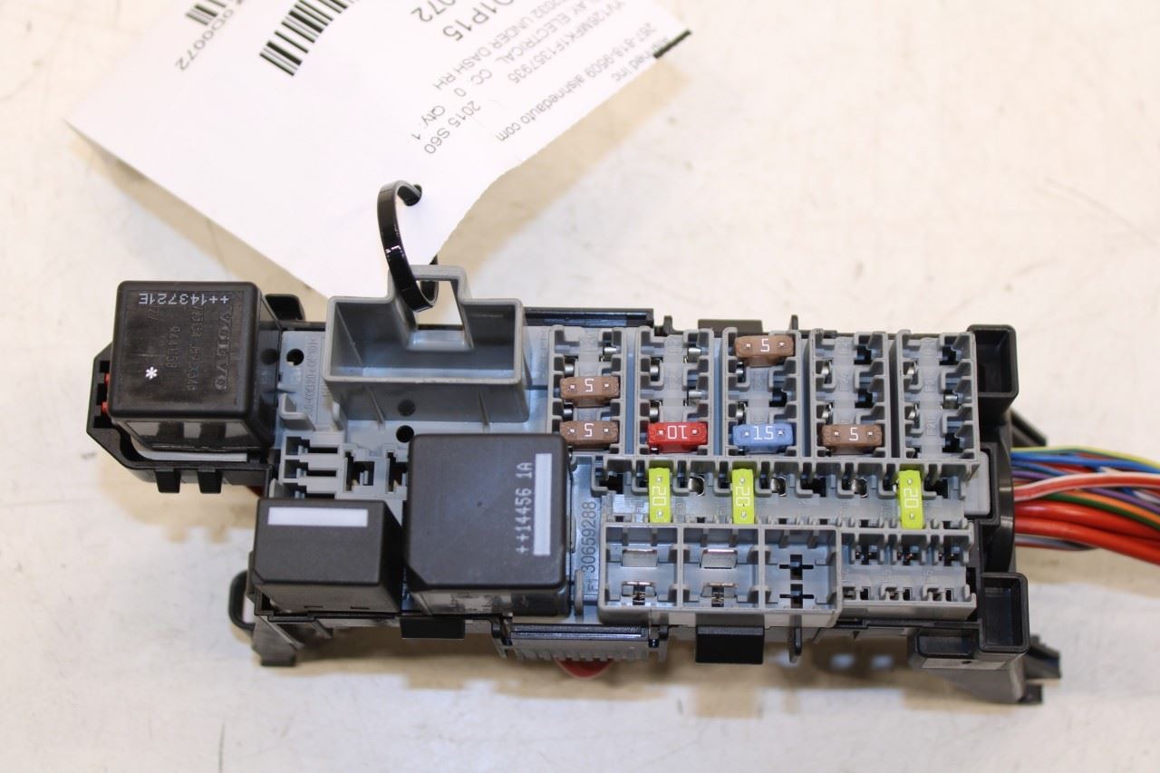 2015 Volvo S60 T5 Premier 2.0L Cabin Instrument Panel Fuse Relay Junction Block - Alshned Auto Parts