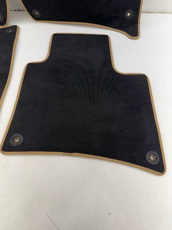 11-14 Porsche Cayenne S Front Rear RH and LH Side Interior Carpet Floor Mats Set13