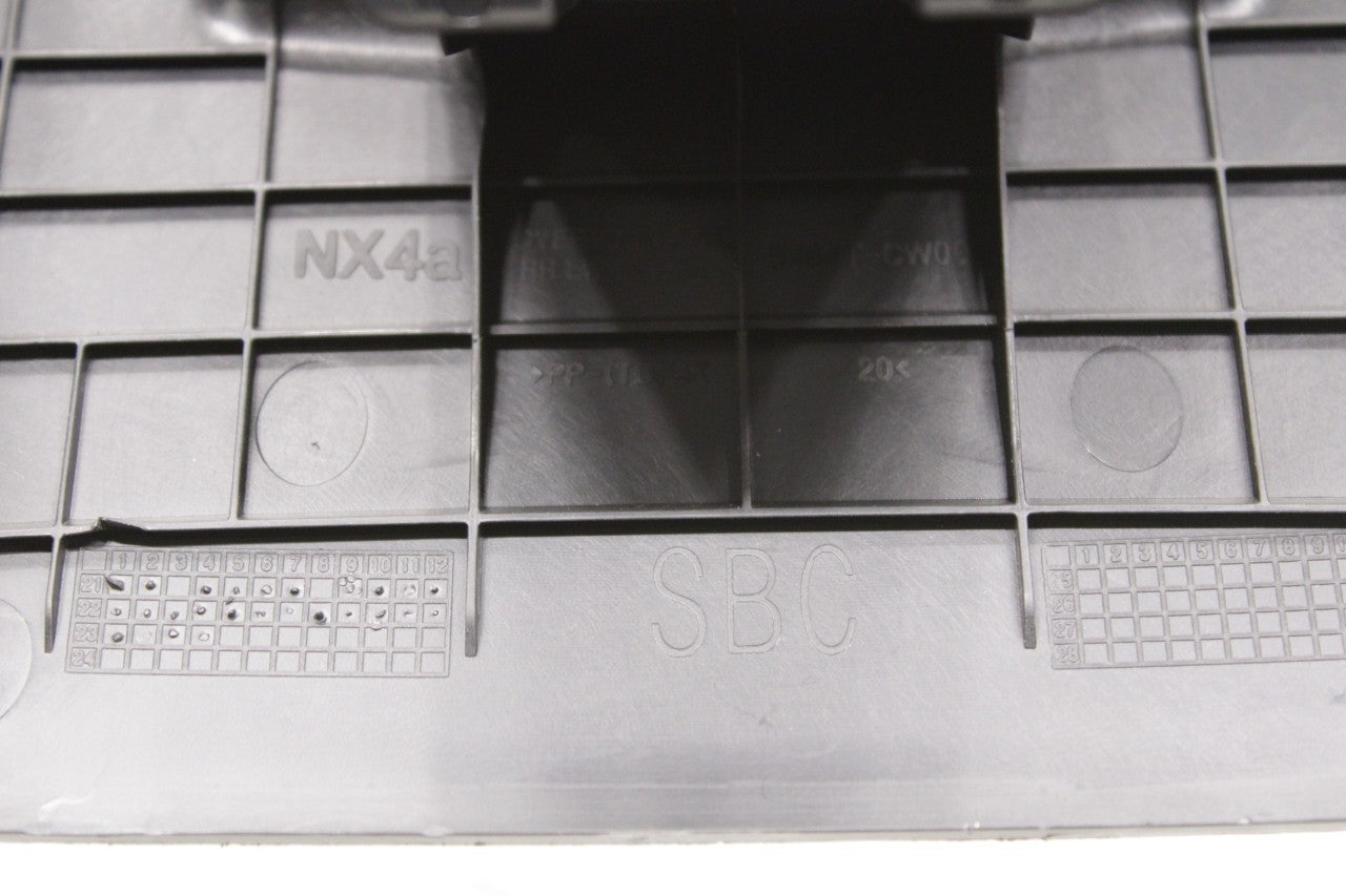 2022-2024 Hyundai Tucson SEL Console Rear Back Panel w/ USB Port 84640-CW000-NNB - Alshned Auto Parts