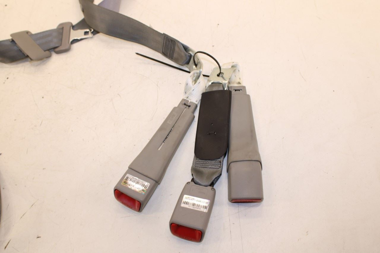 07-11 Toyota Camry LE Rear 2nd Row Center Seat Belt Retractor w/ Belt Buckle Set - Alshned Auto Parts