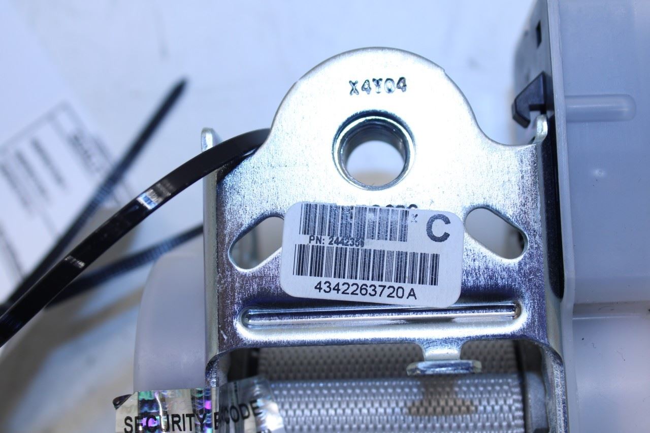 2012-2015 Mercedes-Benz ML350 3.5L RWD Rear Center 2nd Row Seat Belt Retractor - Alshned Auto Parts