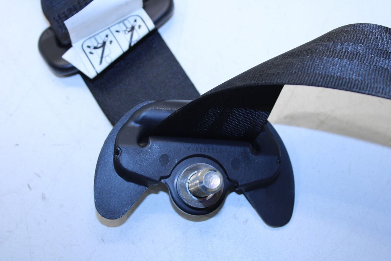 2022-25 Mitsubishi Eclipse Cross ES 1.5L Rear Center 2nd Row Seat Belt Retractor - Alshned Auto Parts