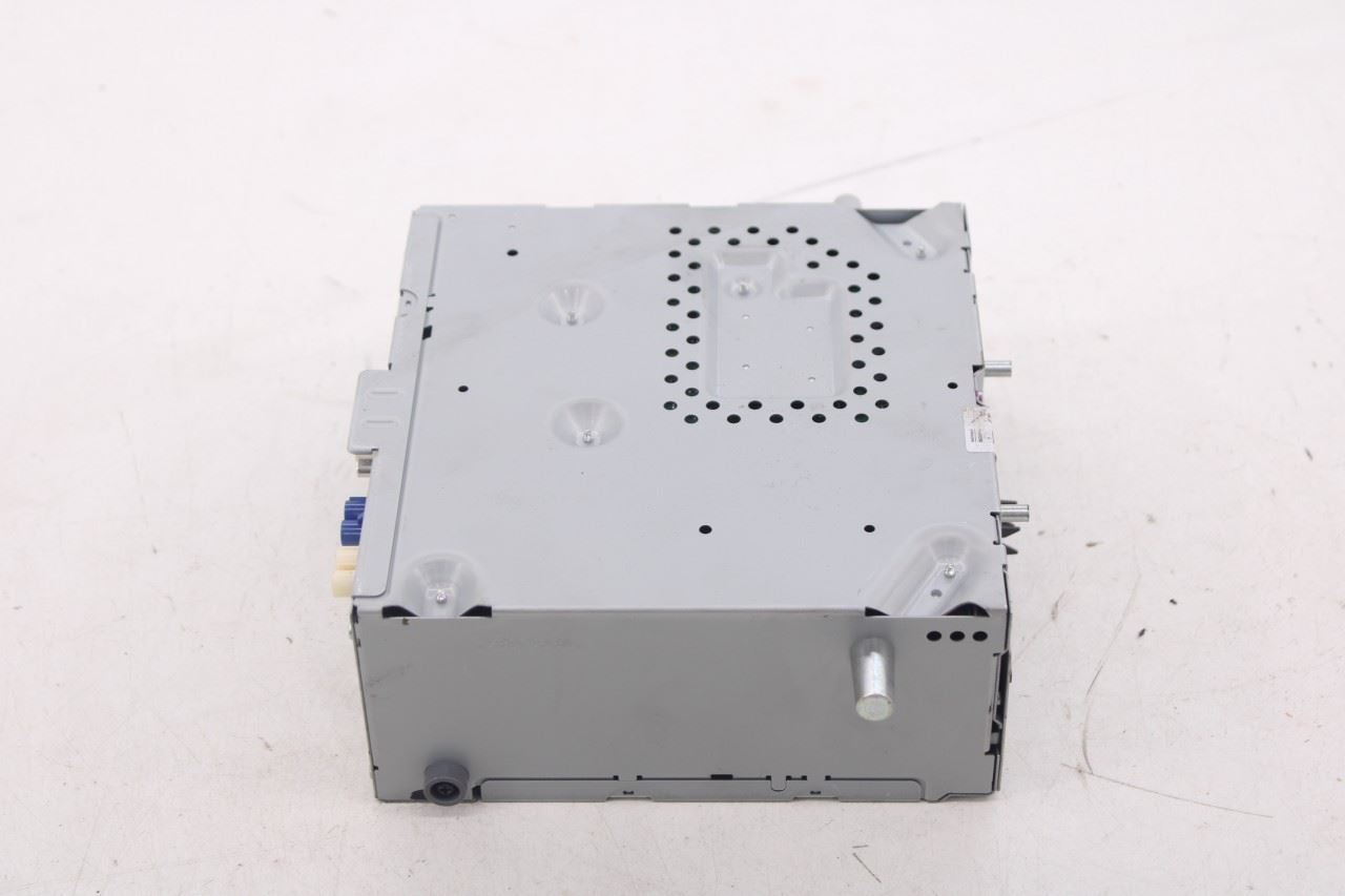 2016-2017 Mercedes-Benz C300 4Matic CD Player Radio Receiver 2059003829 OEM13