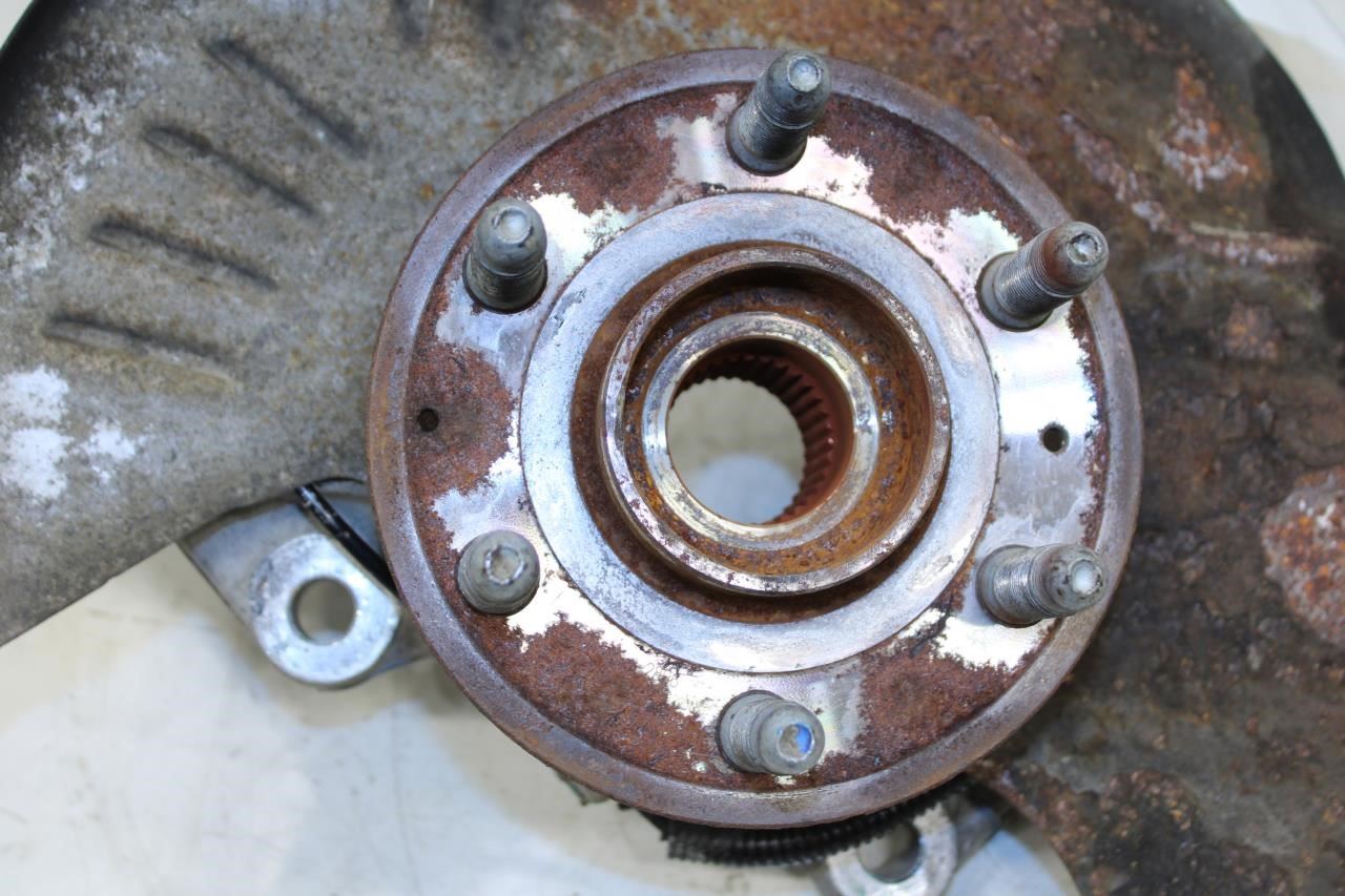 2017-2023 GMC Acadia SLT-1 Front Left Driver Side Spindle Knuckle Hub 84560115 - Alshned Auto Parts