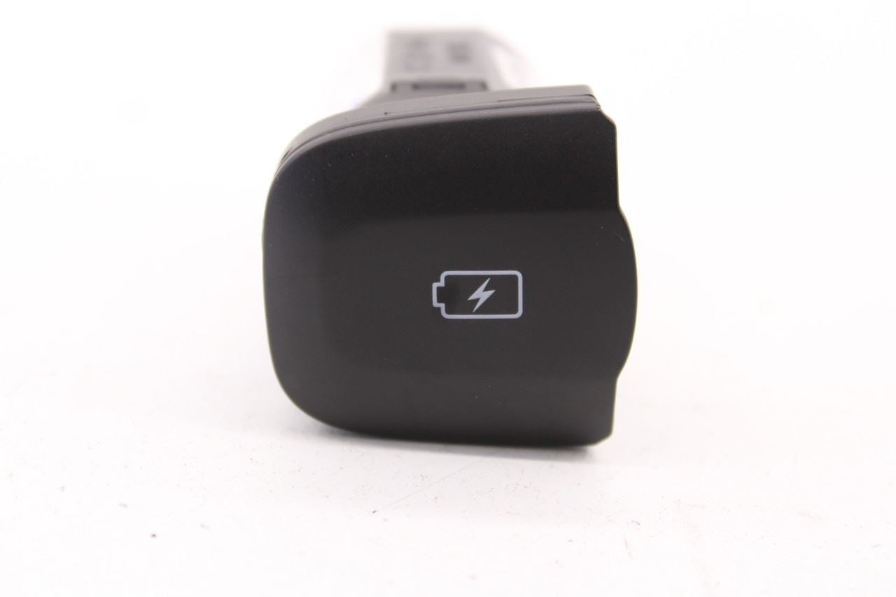 19-20 Hyundai Santa Fe SEL 2.4L AWD Center Console USB Charger Port Power Outlet - Alshned Auto Parts