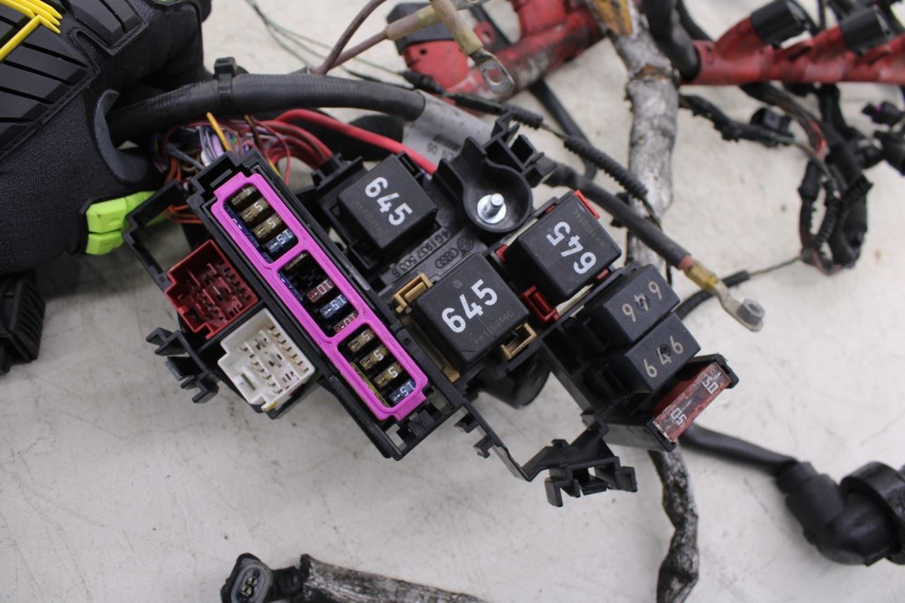 2012 Audi A7 Premium 3.0L Gas Engine Wire Wiring Harness 4G1971072EN OEM3