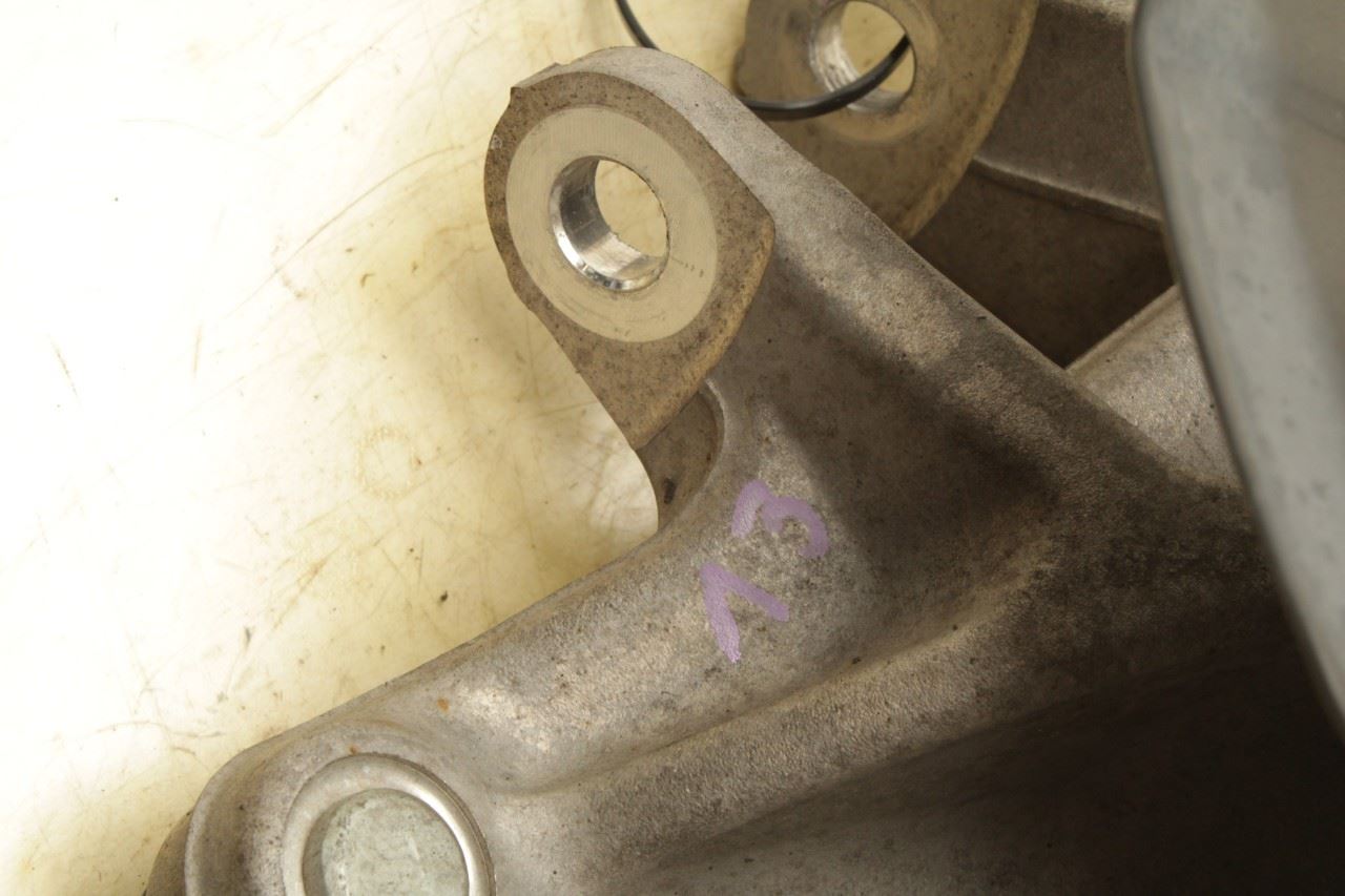 2023-2025 Kia Sportage Hybrid EX Rear Left Side Spindle Knuckle Hub 52710-N9200 - Alshned Auto Parts