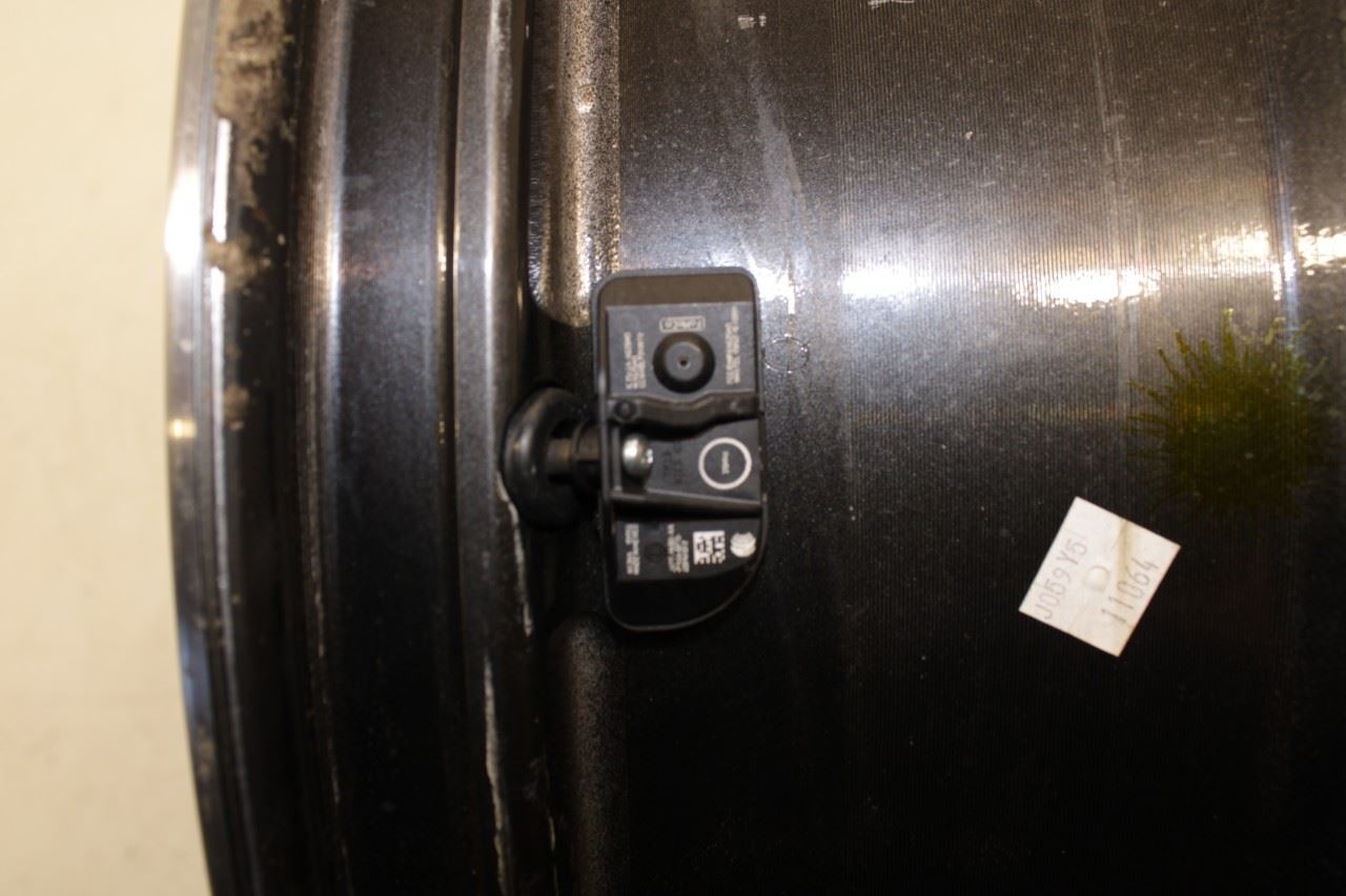 20-25 Ford Escape Aluminum Wheel R18x7J 5 Double Spoke LJ6C-1007-C1A OEM *ReaD* - Alshned Auto Parts