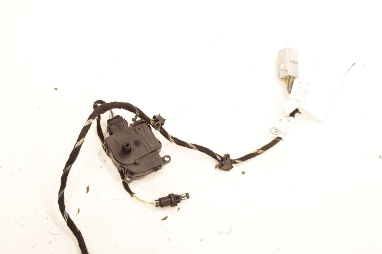 22-24 Ford Expedition MAX XLT HVAC Blend Door Actuator Set of 4 w/ Wire Harness - Alshned Auto Parts