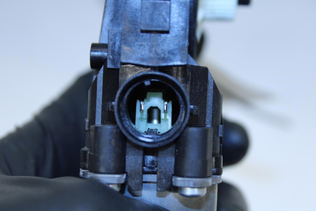 2018-2023 Kia Stinger GT1 Rear Right Side Door Power Window Motor 83460-J5000 - Alshned Auto Parts