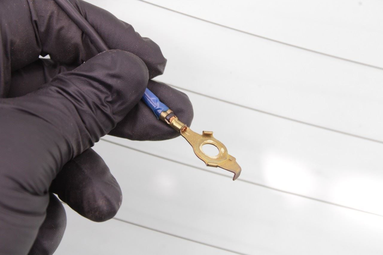 2013-2019 Nissan Sentra SL Rear Back Window Glass 79700-3SG0A OEM - Alshned Auto Parts