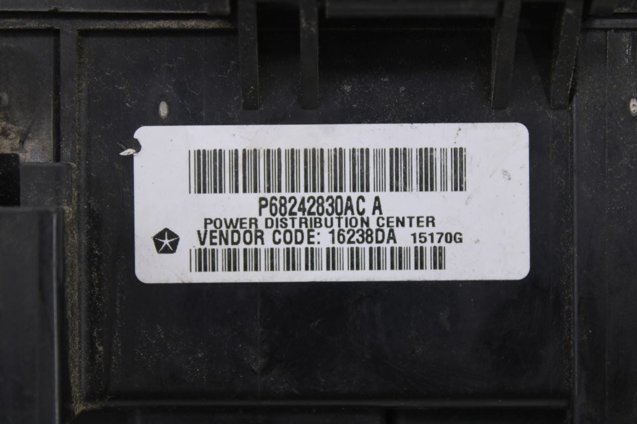 2015 Dodge Durango SXT 3.6L Engine Power Distribution Center Fuse Box 68242830AC - Alshned Auto Parts