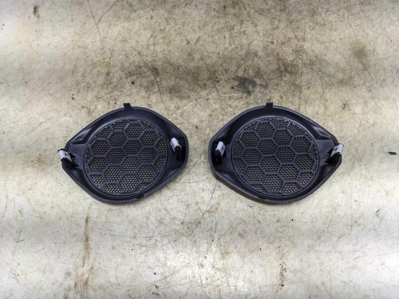 2015-2017 Jeep Wrangler Dashboard Right/Left Speaker Grill Cover 5RC21DX9AA OEM - Alshned Auto Parts