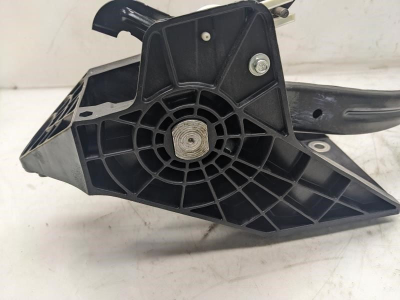 2015-2022 GMC Canyon Brake Stop Pedal Assembly 23326809 OEM5