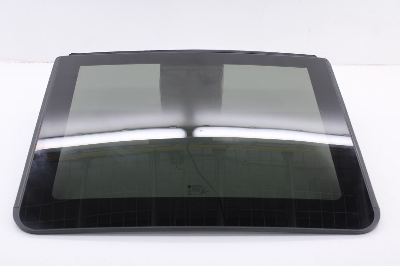 2018-24 Chevrolet Equinox LT Roof Rear Sunroof Stationary Window Glass 843743490