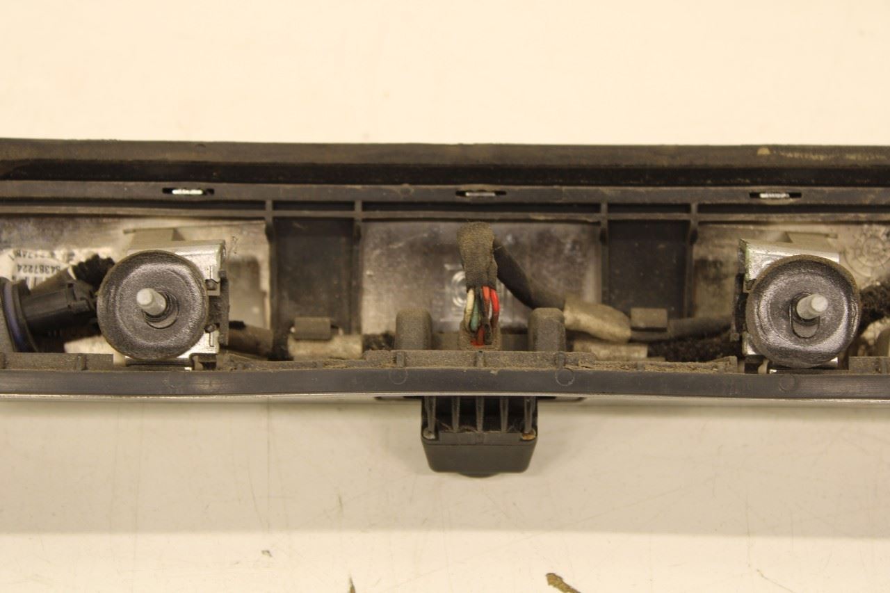 18-19 GMC Acadia SLT-1 Rear Liftgate Applique License Plate Light Lamp w/ Camera - Alshned Auto Parts