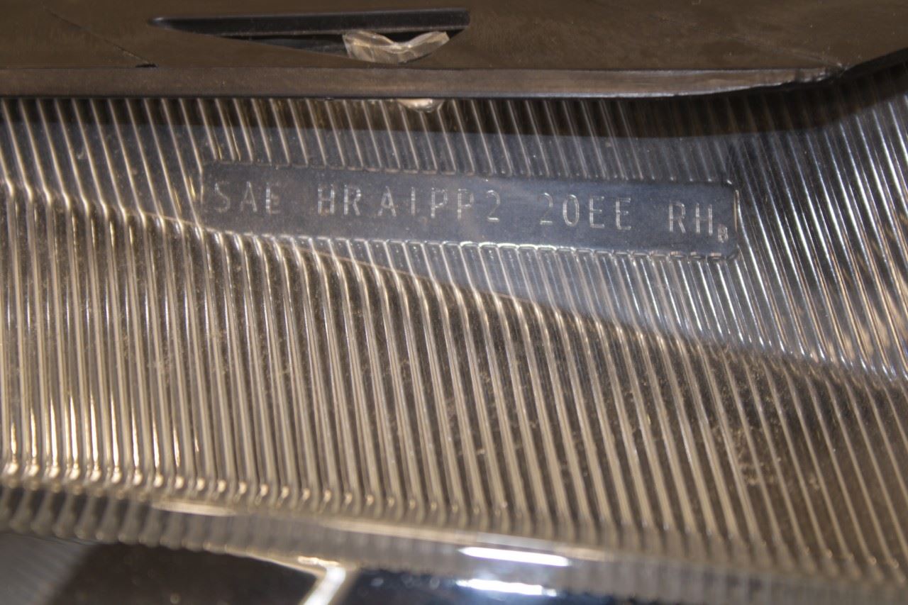 20-22 Ford Escape SEL Passenger Right Headlight Lamp LJ6B-13W029-BF *ReaD AS IS* - Alshned Auto Parts