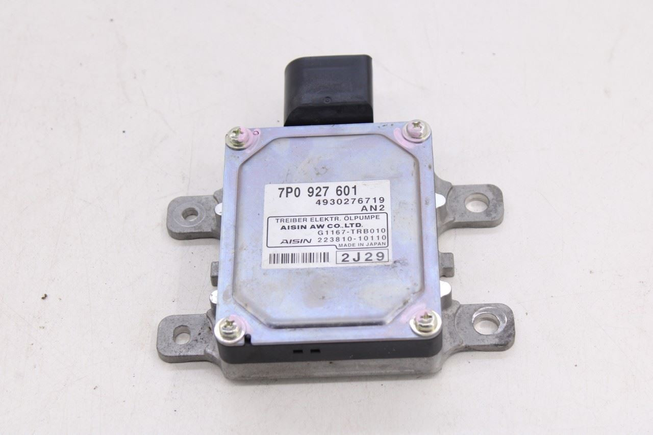 2011-2014 Porsche Cayenne S 4.8L Hydraulic Oil Pump Control Module 7P0927601 OEM0