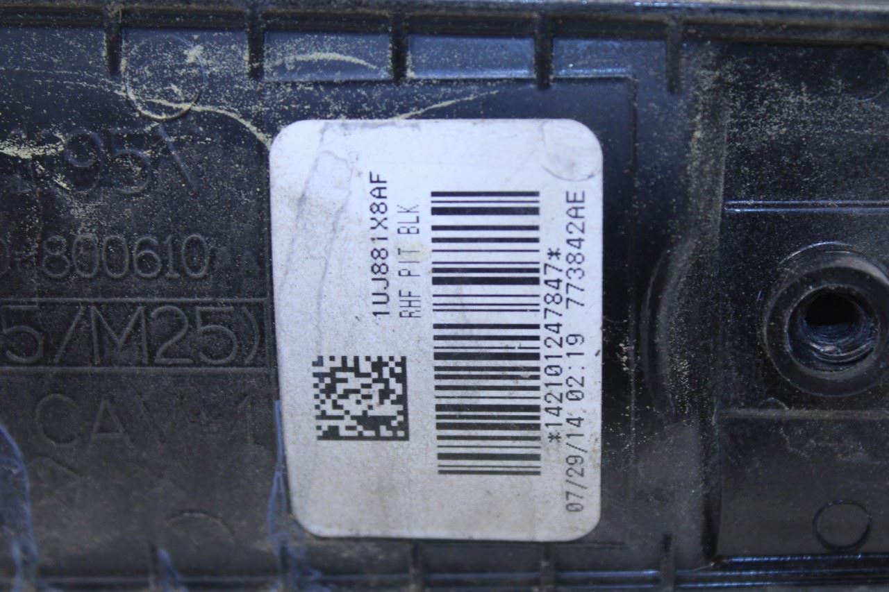 13-15 Ram 1500 Laramie Crew Cab Front Door Passenger Right Side Exterior Handle - Alshned Auto Parts