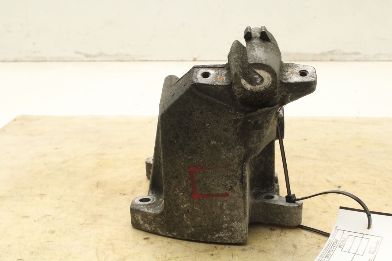 2012-16 Mercedes-Benz E350 Sport 4Matic 3.5L AWD Right Side Engine Mount Bracket - Alshned Auto Parts