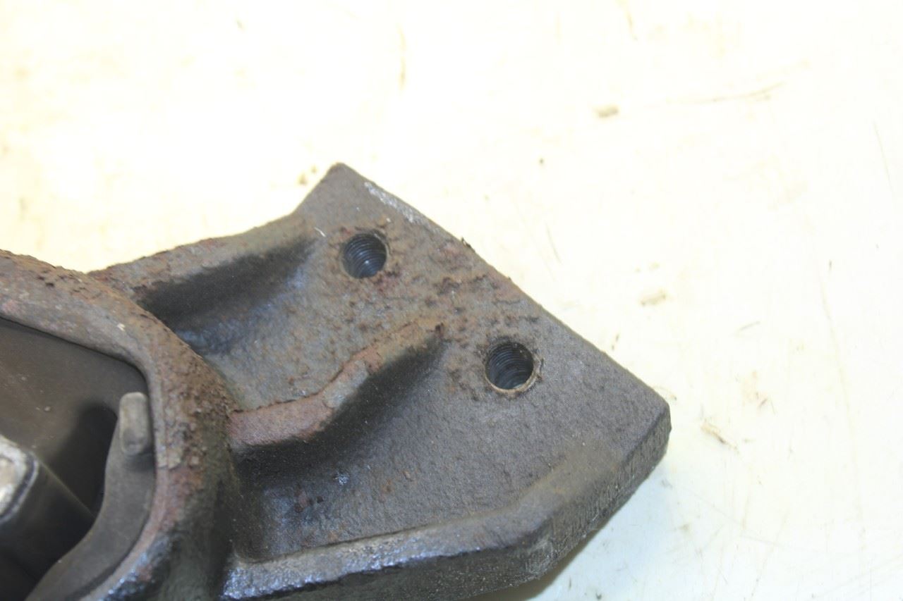 2011-2018 Ram 1500 Crew Cab Laramie 5.7L 4WD Right Side Engine Mount Insulator - Alshned Auto Parts