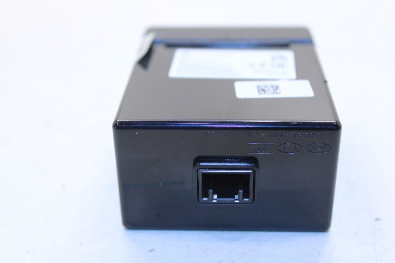 2022-2024 Hyundai Tucson SEL 2.5L AWD Rear Center Console Dual USB Charger Port - Alshned Auto Parts