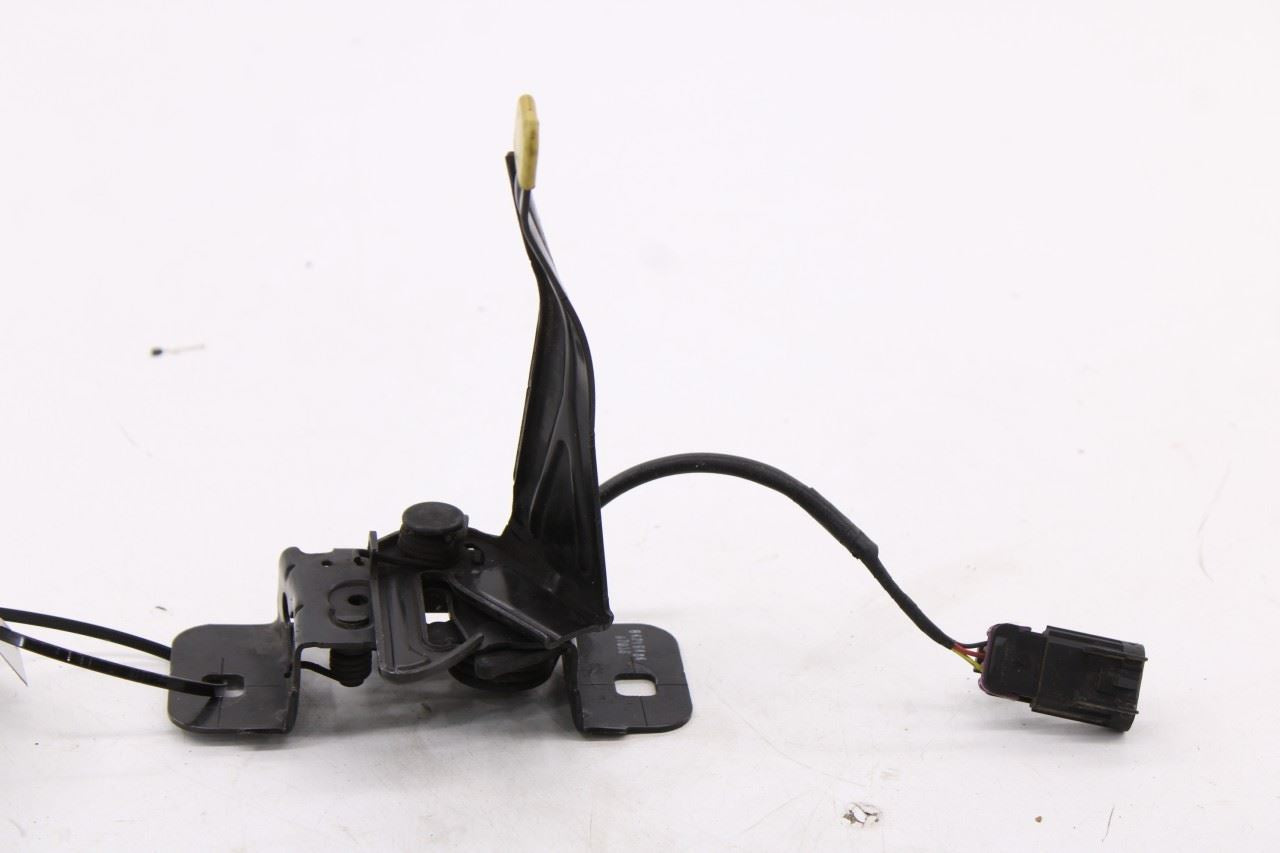 2018 Chevrolet Equinox LT Front Hood Auxiliary Latch Lock w/ Sensor 84300383 OEM - Alshned Auto Parts