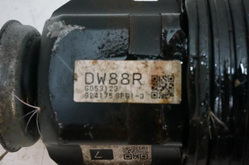 2016-22 Toyota Prius 1.8L Front Right Side CV Axle Drive Half Shaft 43410-470406