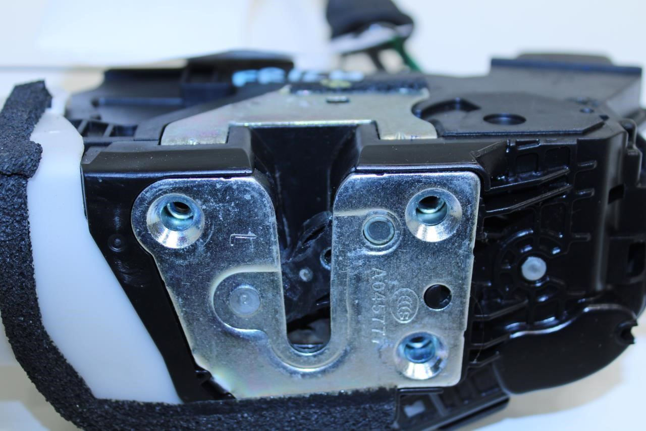 2009-2015 Kia Sorento Front Left Side Door Lock Latch Actuator 81310-2P000 OEM - Alshned Auto Parts