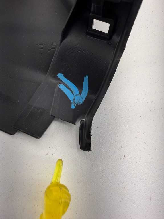 2020-25 Toyota Corolla LE Right Lower Center B-Pillar Molding 62414-02450 *ReaD*9