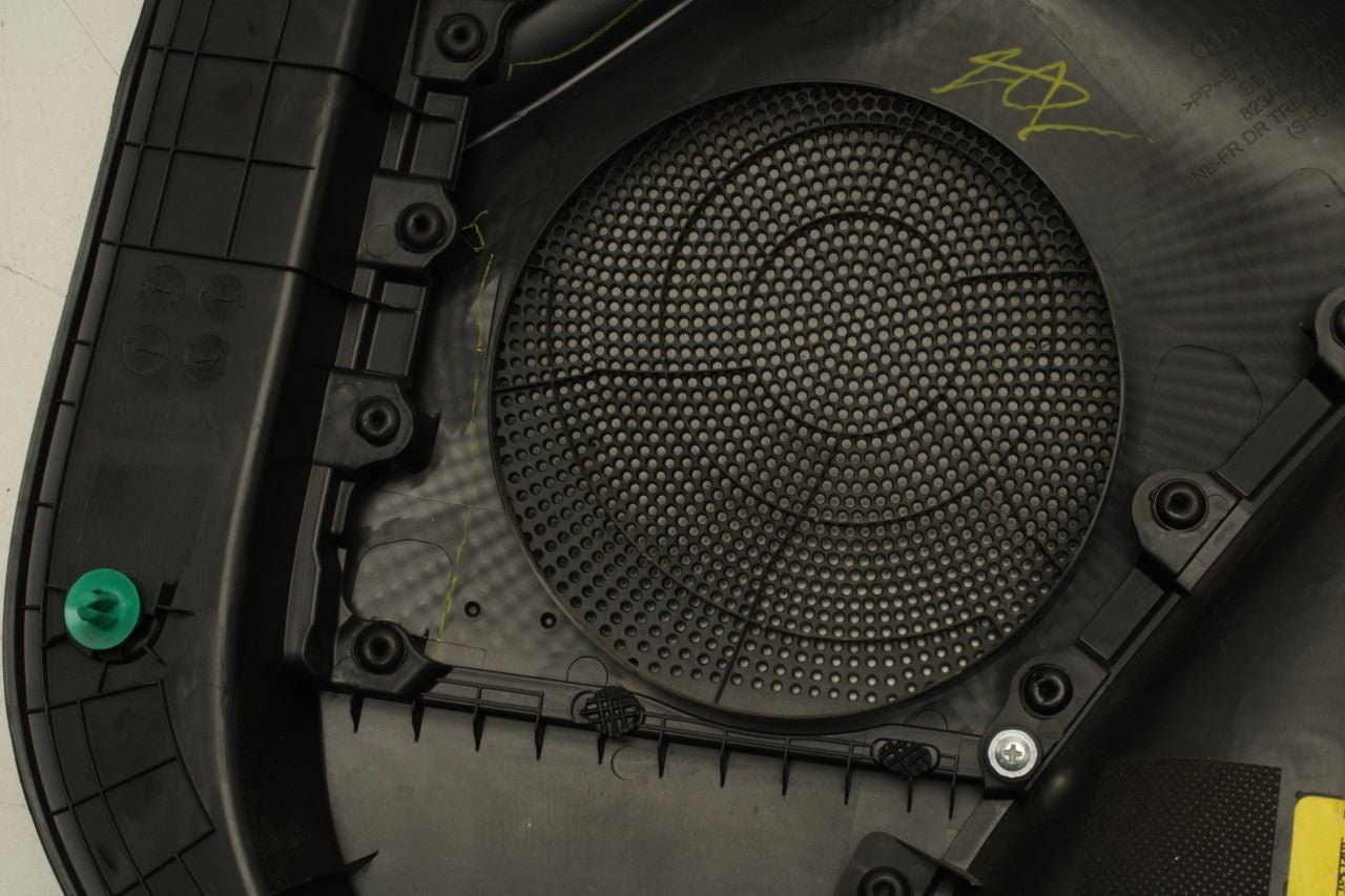 2019-2021 Kia Forte LXS Front Left Driver Side Door Trim Panel 82376-M7000WK OEM - Alshned Auto Parts