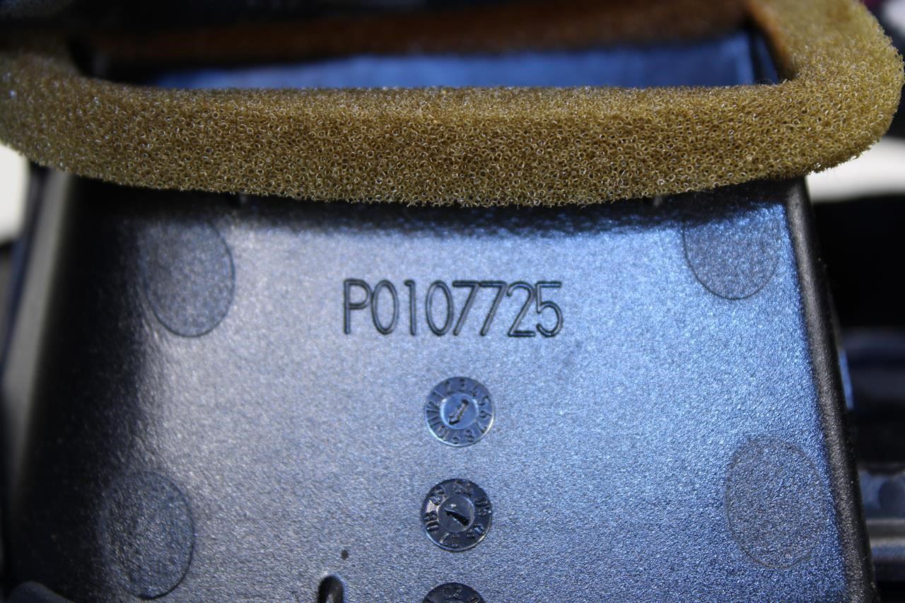 07-13 Mercedes-Benz S550 Dash Air Vent Molding Trim Grille Set 2216890908 *ReaD* - Alshned Auto Parts