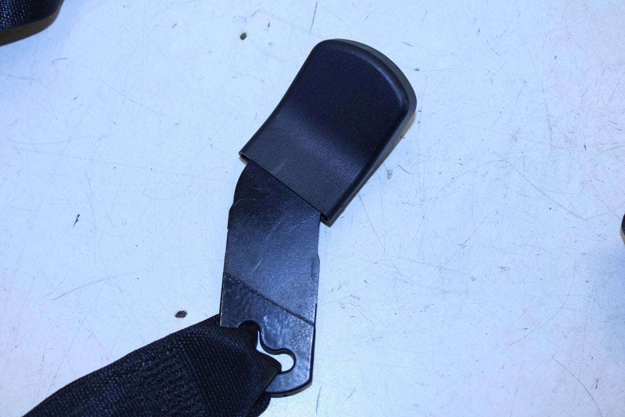 11-16 Ford F250 Lariat Crew Cab 6.2L Rear Left Side 2nd Row Seat Belt Retractor - Alshned Auto Parts