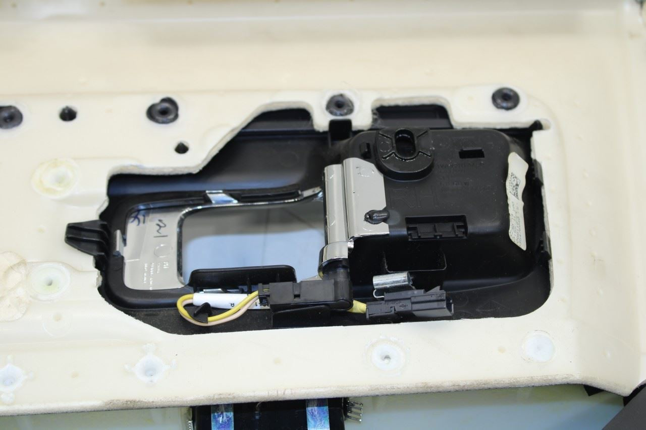2013-2018 Ram 1500 Crew Cab Laramie Rear Right Door Trim Panel 1VZ401X9AG *ReaD* - Alshned Auto Parts