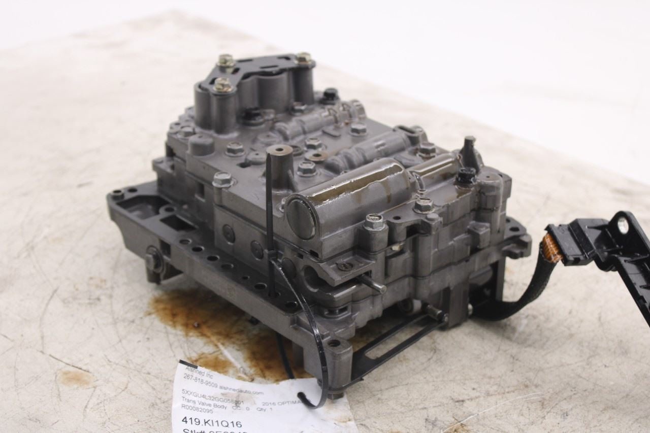 2016-2020 Kia Optima EX 2.4L FWD 6-Spd Auto Transmission Valve Body with Oil Pan15