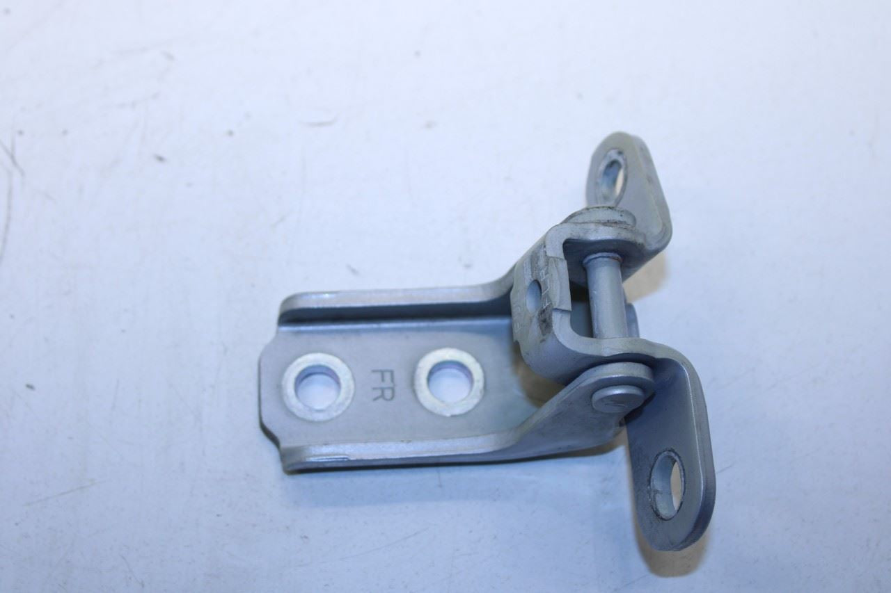 2020-2025 KIA Soul LX Front Right Passenger Side Door Hinge Upper and Lower Pair - Alshned Auto Parts