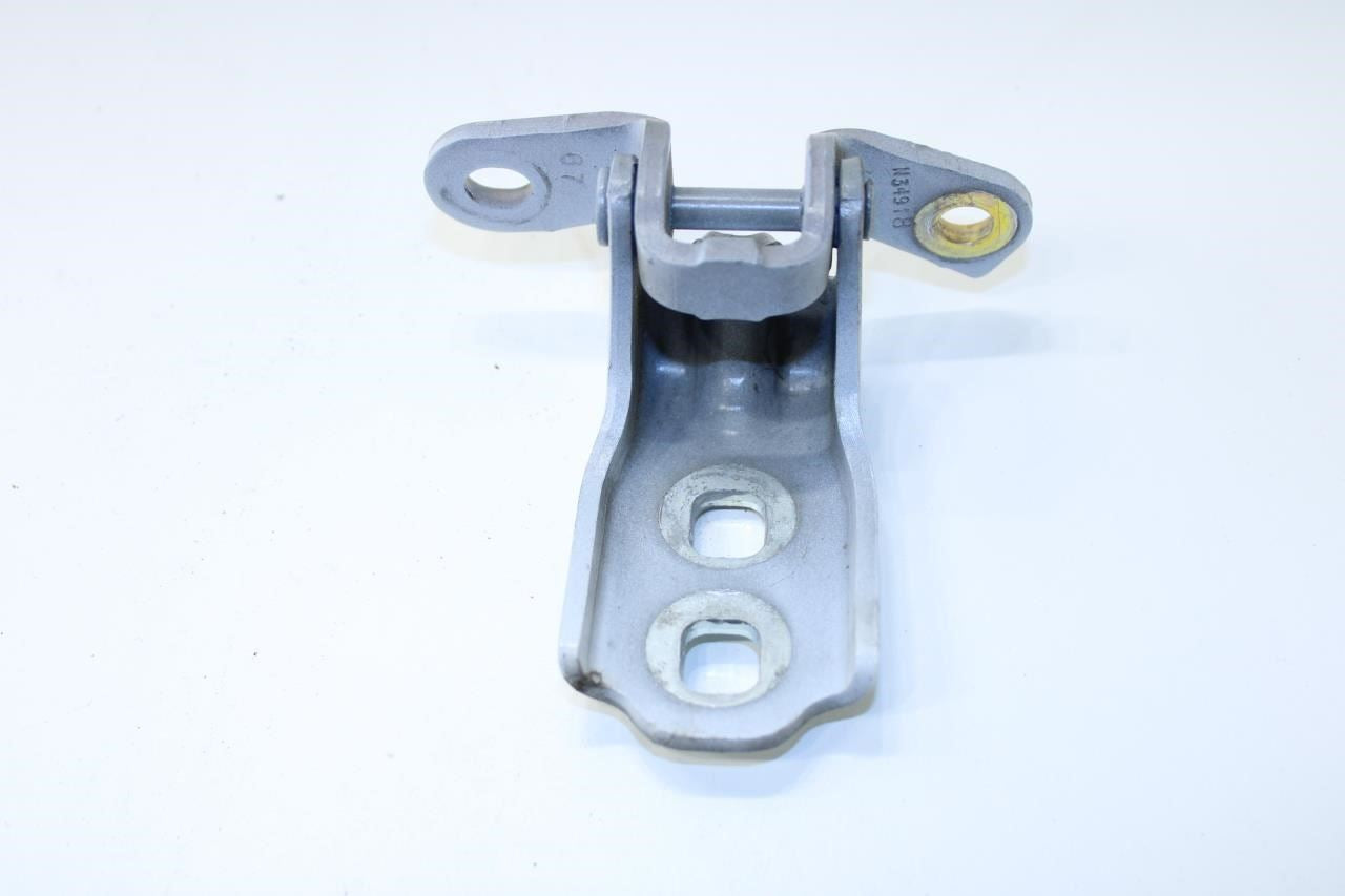 17-23 GMC Acadia SLT-1 Front Right Door Hinge Upper and Lower Pair 13583613 OEM - Alshned Auto Parts