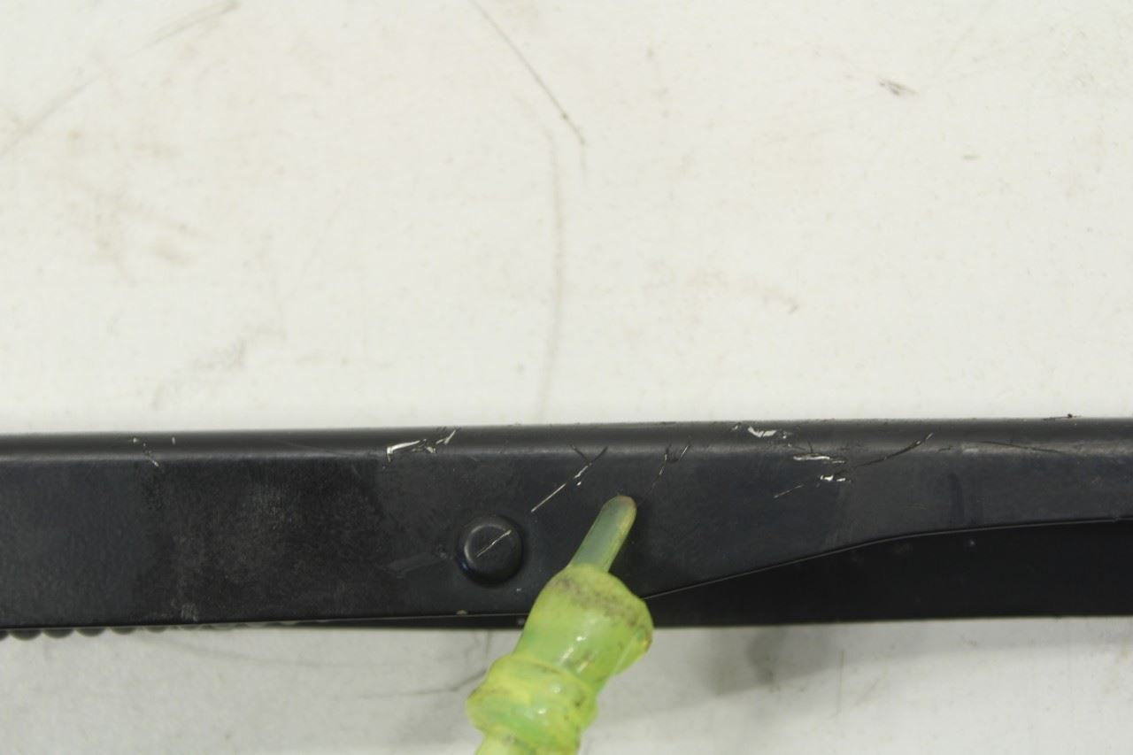 2016-2020 KIA Sorento LX Front Right Side Windshield Wiper Arm 98321-C5000 OEM - Alshned Auto Parts