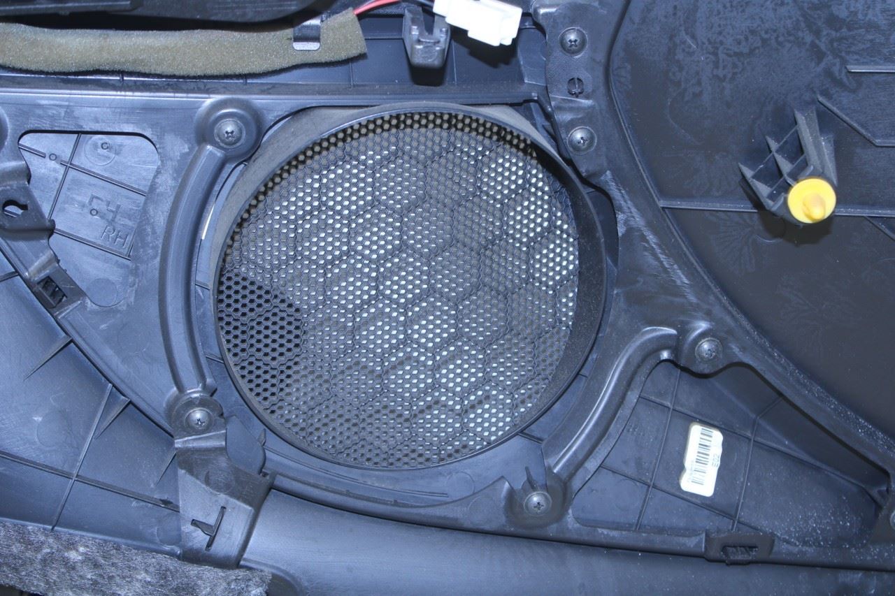 2011-2017 Hyundai Veloster Base Front Right Side Door Trim Panel 82360-2V000 OEM - Alshned Auto Parts